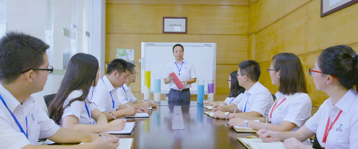 聚石复合团队